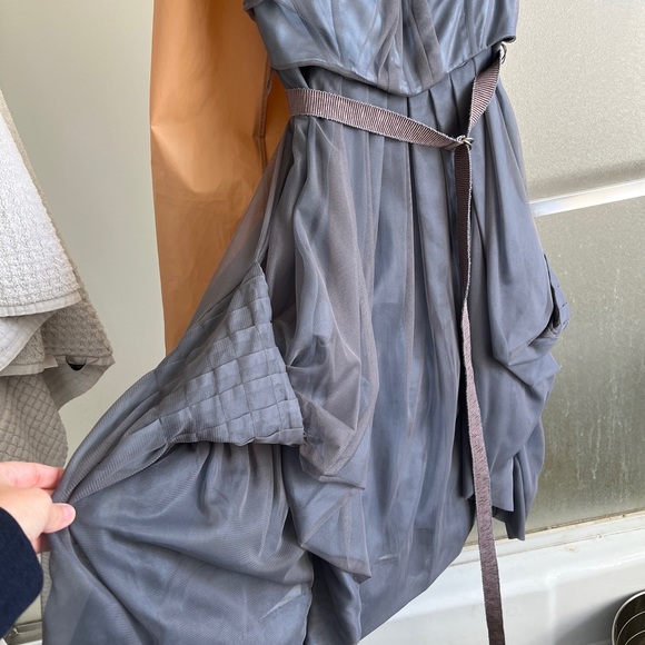 BCBG Runway collection size 4 - Picture 3 of 7